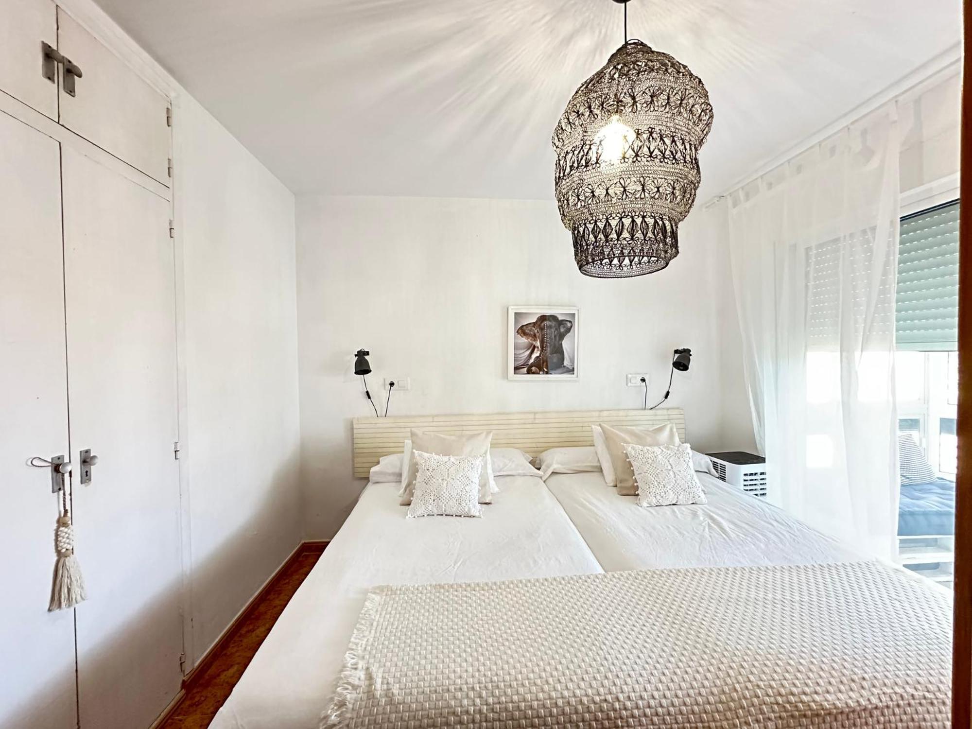 Charming & Cosy Beach Apartment ตอร์เรโมลิโนส ภายนอก รูปภาพ